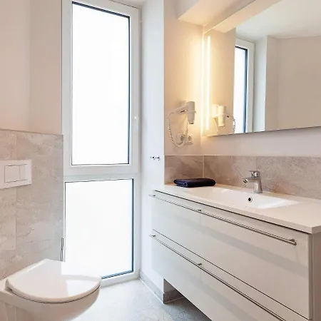 Luxuswohnung Mit Modernem Kuestenstil Appartement